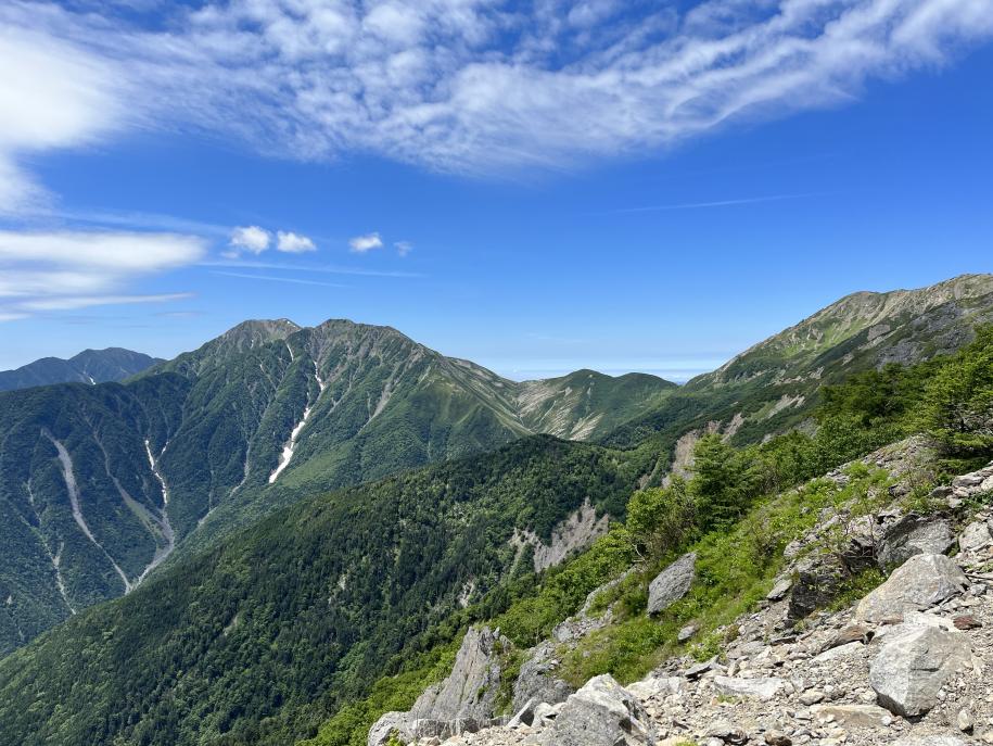 夏の荒川・赤石・聖の雄姿